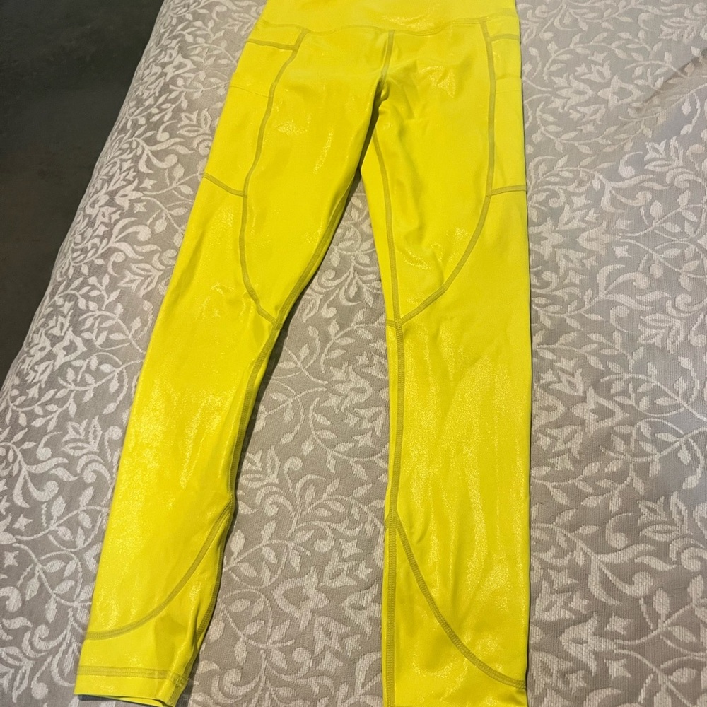 Zyia yellow metallic lnt